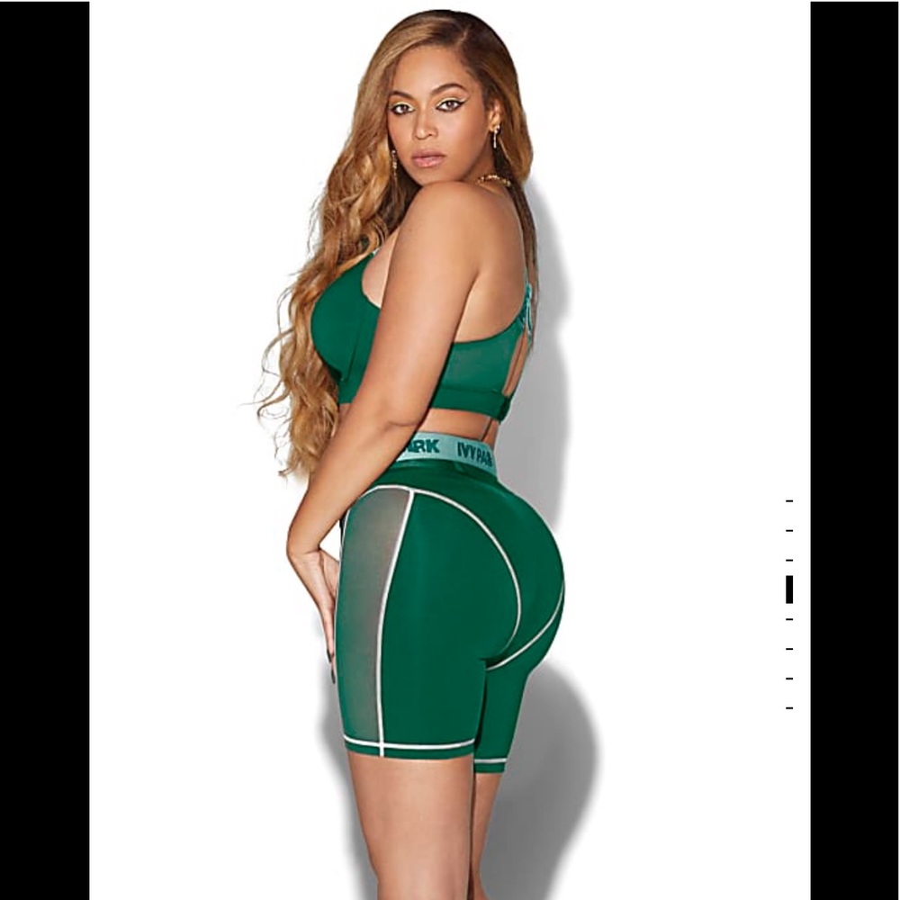 Ivy Park Green Cycle Shorts